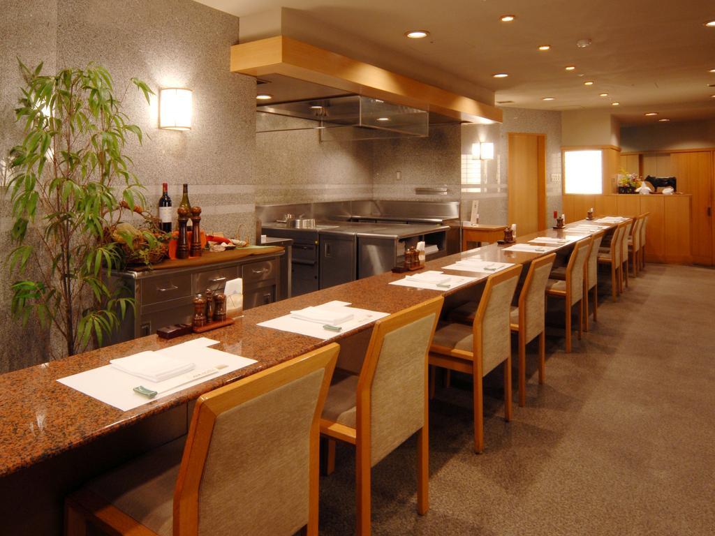 Apa Hotel & Resort Tokyo Bay Makuhari Chiba Dış mekan fotoğraf